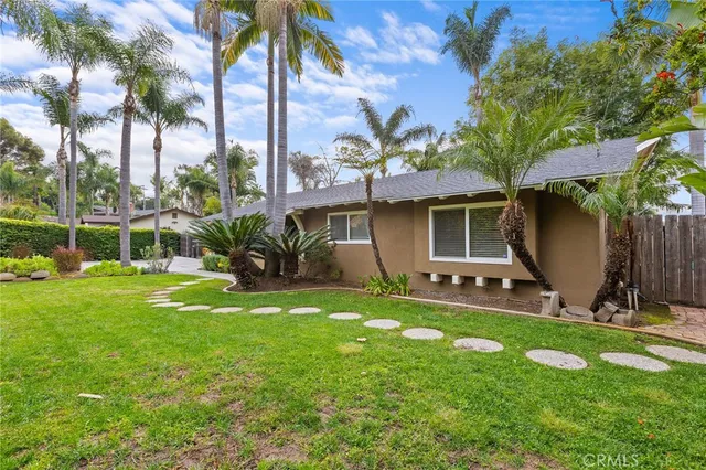 $875,000 | 1617 Alta Vista Drive, Vista, CA 92084