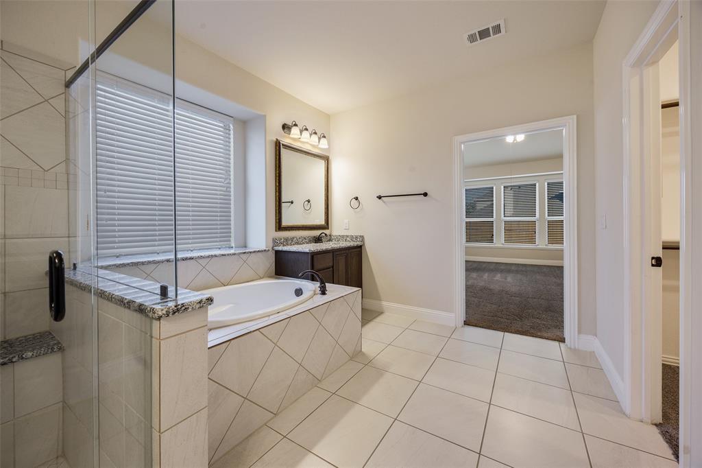 1817 Ramsgate Road Forney, TX 75126 - Photo 20 of 40 Master Bath