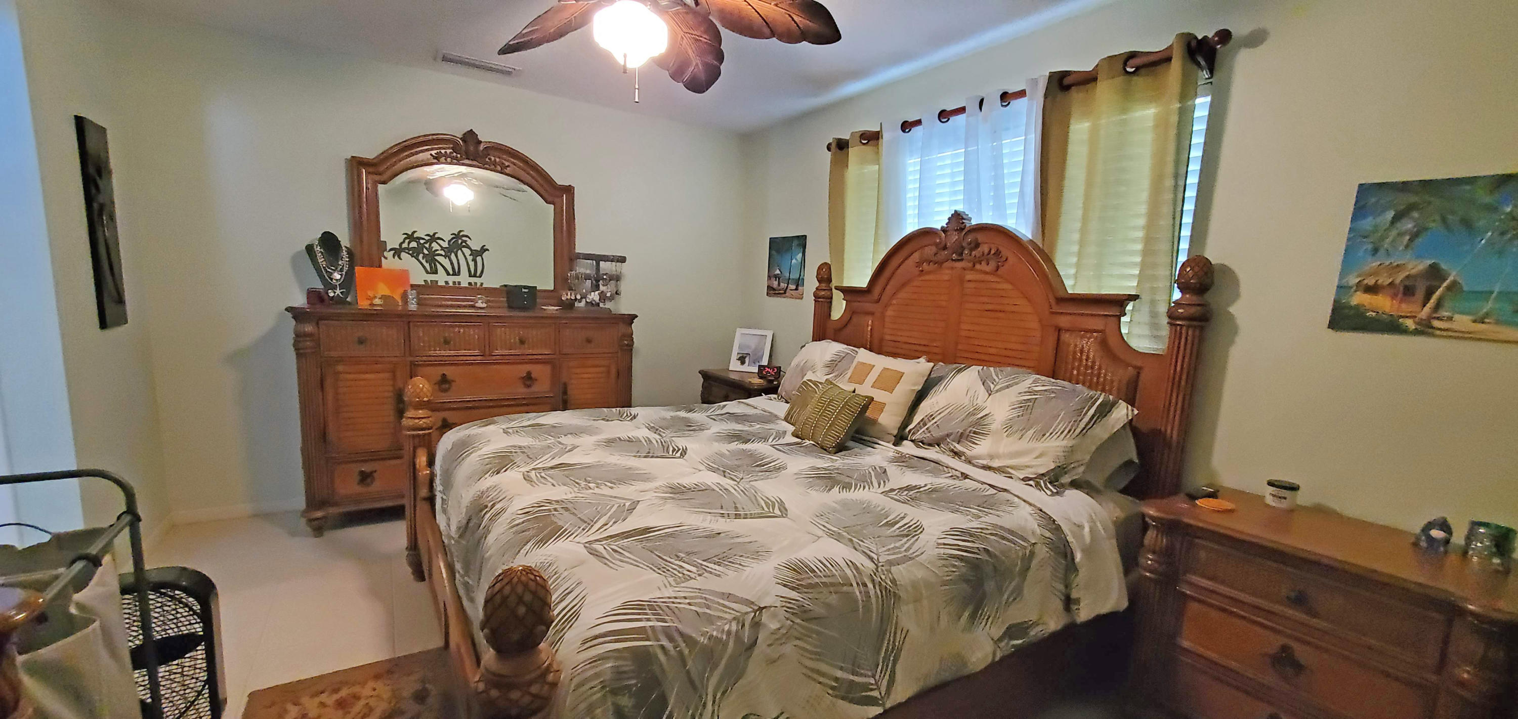 191 Greentree Circle Jupiter, FL 33458 - Photo 8 of 16 MasterBedroom
