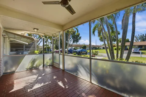 $189,900 | 14440 Campanelli Drive, Delray Beach, FL 33484