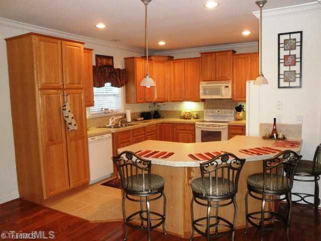 920 Warren Farm Road Walnut Cove, NC 27052 - Photo 6 of 16 Kitchen.