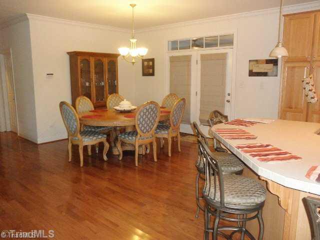 920 Warren Farm Road Walnut Cove, NC 27052 - Photo 8 of 16 Breakfast.
