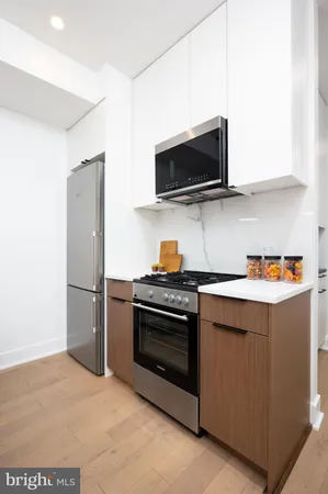 $3,300 | 1316 8th Street Northwest, Unit 1, Washington, DC 20001
