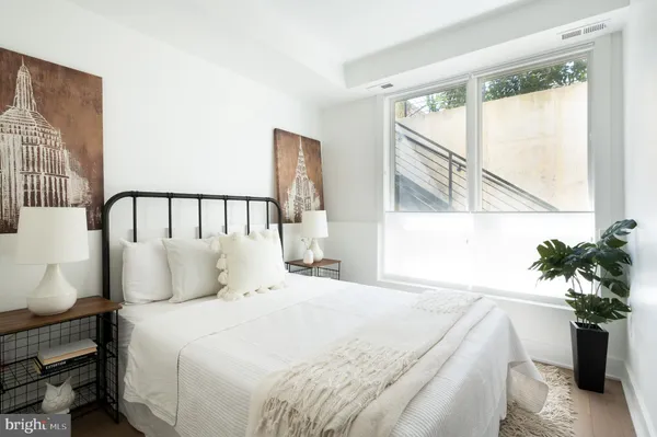 $3,300 | 1316 8th Street Northwest, Unit 1, Washington, DC 20001