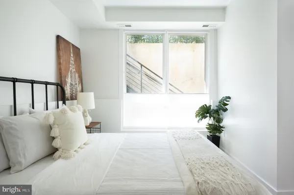 $3,300 | 1316 8th Street Northwest, Unit 1, Washington, DC 20001