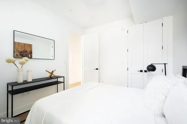 $3,300 | 1316 8th Street Northwest, Unit 1, Washington, DC 20001