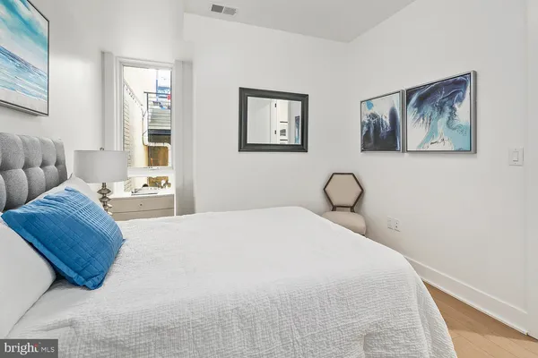 $3,300 | 1316 8th Street Northwest, Unit 1, Washington, DC 20001