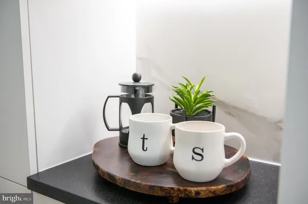 $3,300 | 1316 8th Street Northwest, Unit 1, Washington, DC 20001