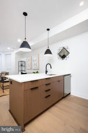 $3,300 | 1316 8th Street Northwest, Unit 1, Washington, DC 20001