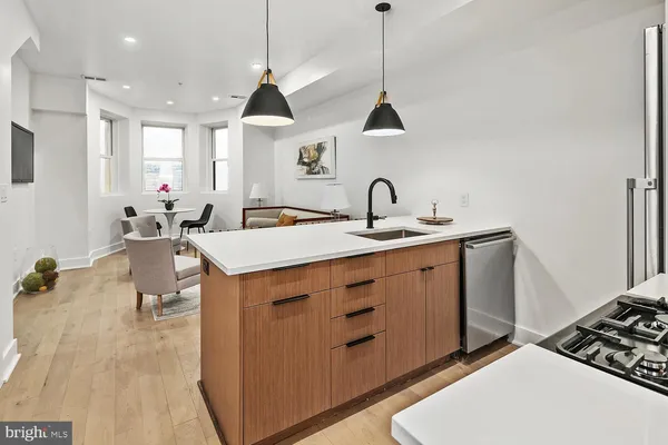 $3,300 | 1316 8th Street Northwest, Unit 1, Washington, DC 20001