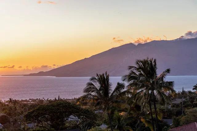 $2,250,000 | 561 Kaleo Place, Kihei, HI 96753