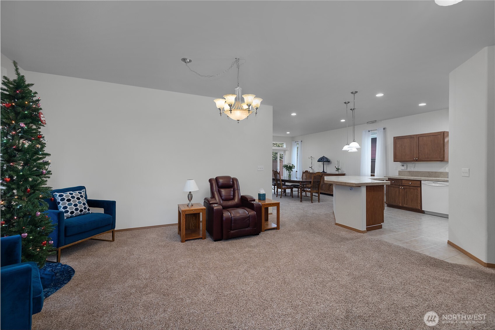 8228 Bainbridge Loop Northeast Lacey, WA 98516 - Photo 3 of 19