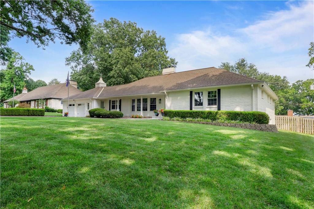 9825 Overbrook Road Leawood, KS 66206 - Photo 56 of 57 Gallery Image 56