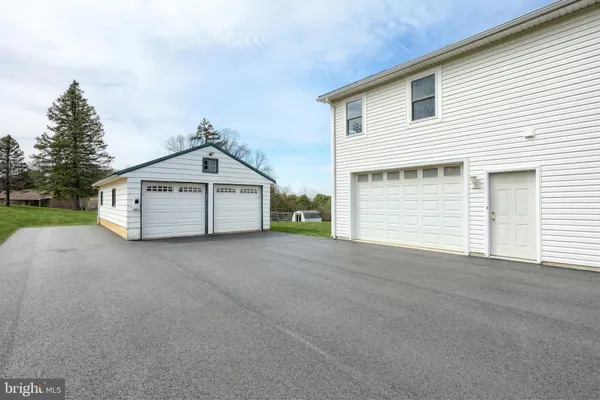 $449,900 | 5765 Glatfelters Station Road, Seven Valleys, PA 17360