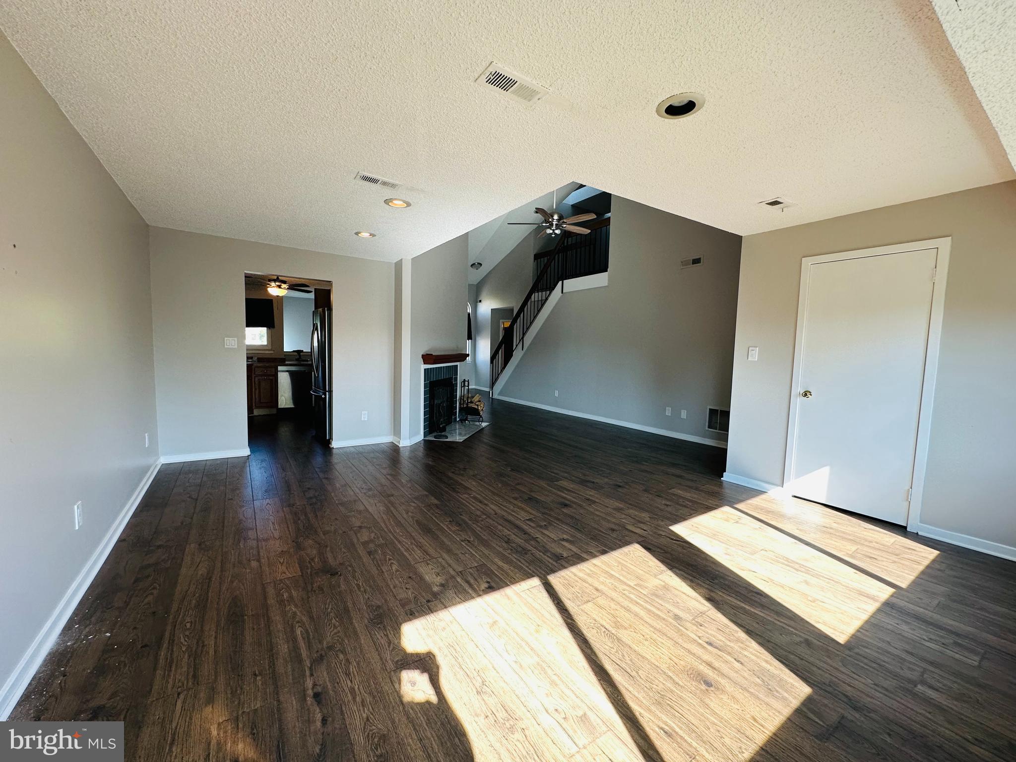 528 Chanticleer Cherry Hill, NJ 08003 - Photo 3 of 18