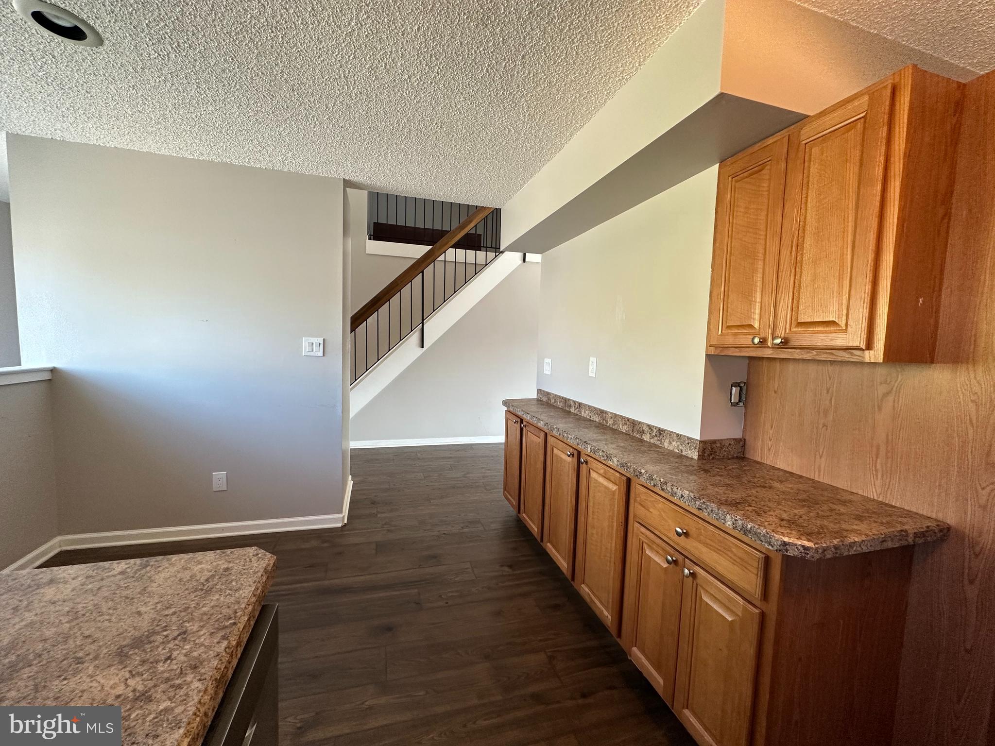 528 Chanticleer Cherry Hill, NJ 08003 - Photo 5 of 18