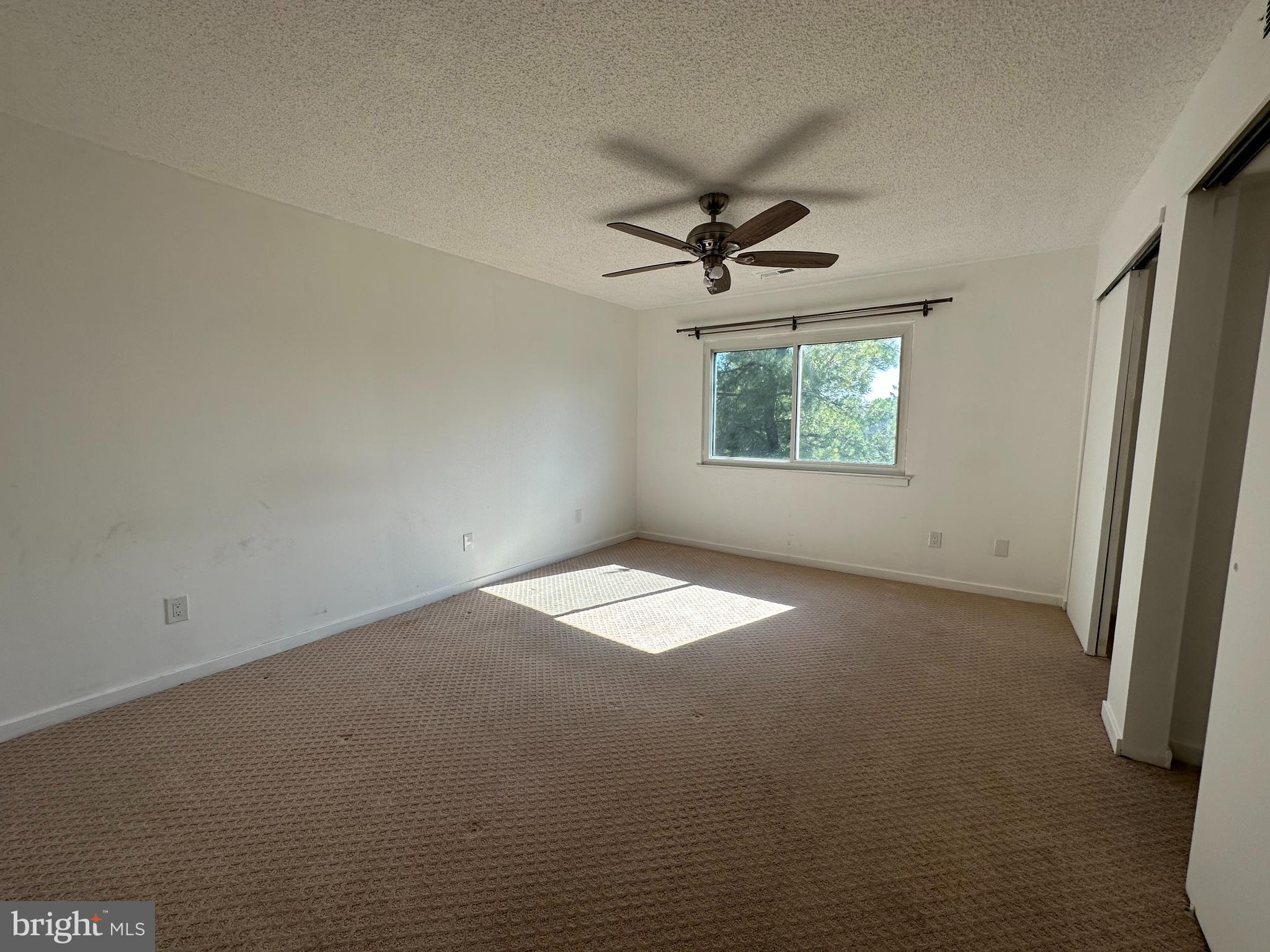 528 Chanticleer Cherry Hill, NJ 08003 - Photo 8 of 18