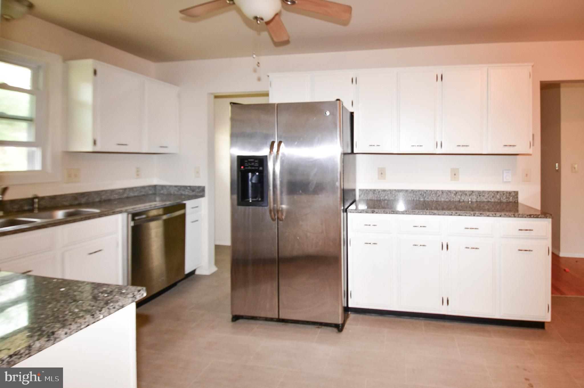 4241 Bartholows Road Mount Airy, MD 21771 - Photo 4 of 18 Gallery Image 4