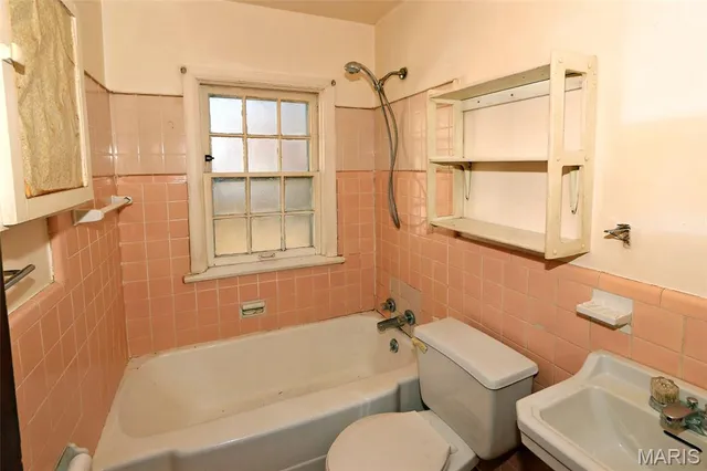 $168,000 | 3516-18 St Luke Lane, St. Ann, MO 63074