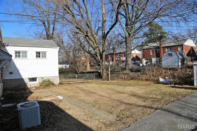 $168,000 | 3516-18 St Luke Lane, St. Ann, MO 63074