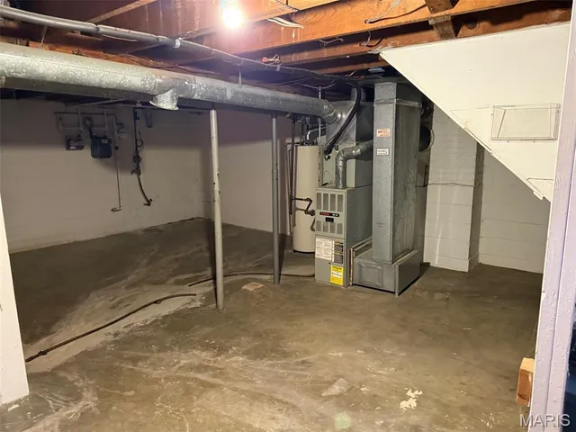 $169,900 | 3516-18 St Luke Lane, St. Ann, MO 63074