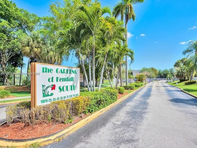 $2,400 | 10835 Southwest 112th Avenue, Unit 116, Miami, FL 33176