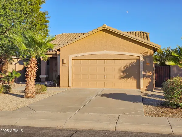 $450,000 | 3435 East Dennisport Avenue, Gilbert, AZ 85295