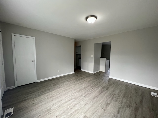 3943 Richelieu Road Indianapolis, IN 46226 - Photo 13 of 27