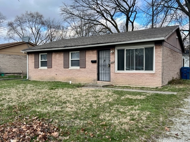 3943 Richelieu Road Indianapolis, IN 46226 - Photo 2 of 27