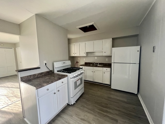 3943 Richelieu Road Indianapolis, IN 46226 - Photo 4 of 27