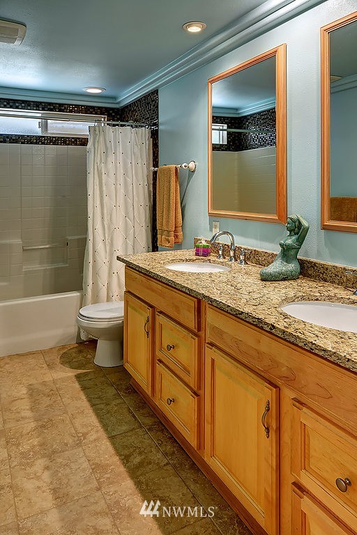 4600 Northeast 23rd Street Renton, WA 98059 - Photo 11 of 18
