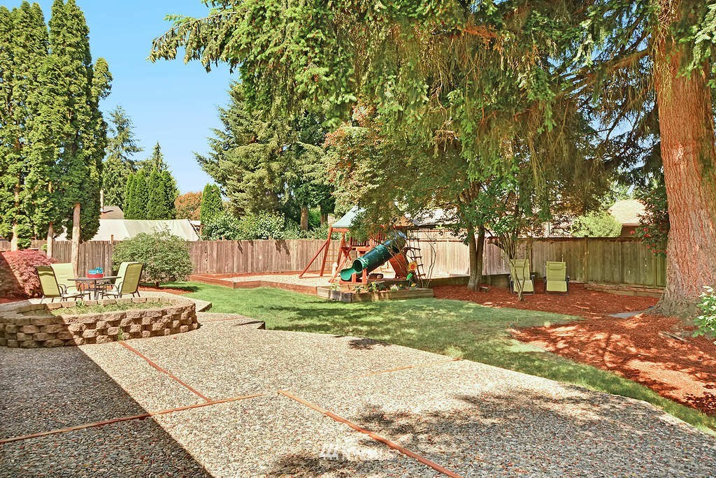 4600 Northeast 23rd Street Renton, WA 98059 - Photo 14 of 18