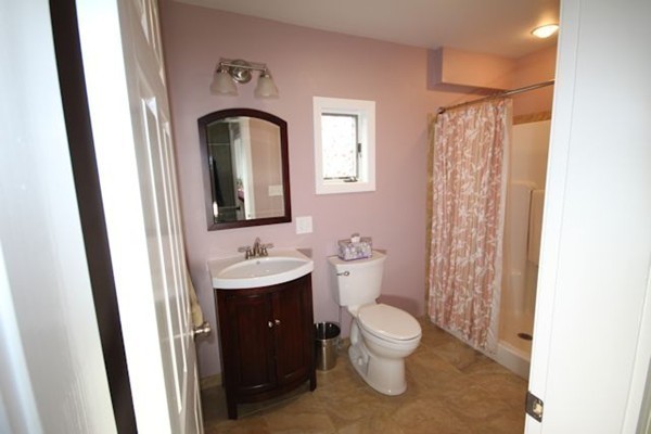 271 River Road Winthrop, MA 02152 - Photo 17 of 25 Gallery Image 17