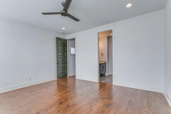 $2,700 | 3221 B Lincoln Avenue, Nashville, TN 37218