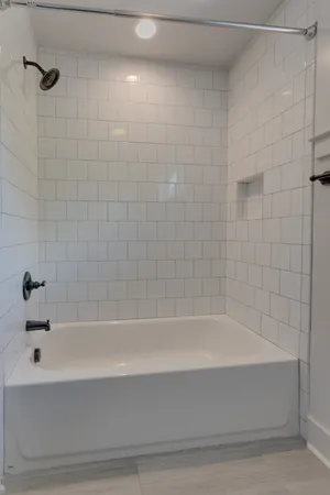 $2,700 | 3221 B Lincoln Avenue, Nashville, TN 37218