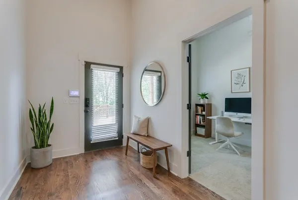 $2,700 | 3221 B Lincoln Avenue, Nashville, TN 37218