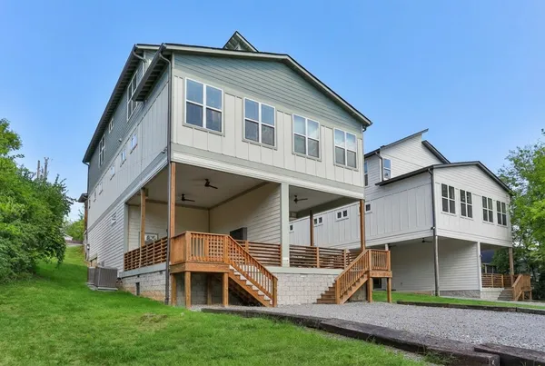 $2,700 | 3221 B Lincoln Avenue, Nashville, TN 37218
