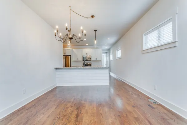 $2,700 | 3221 B Lincoln Avenue, Nashville, TN 37218