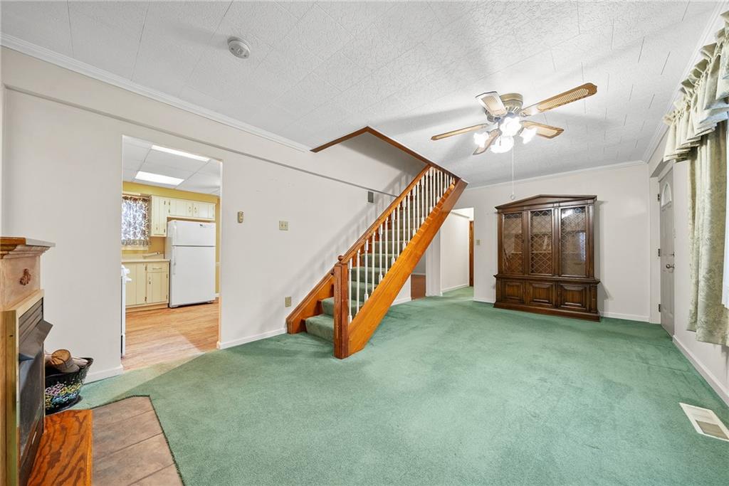 185 Walnut Street Beaver, PA 15009 - Photo 7 of 43 a view of an entryway with a livingroom