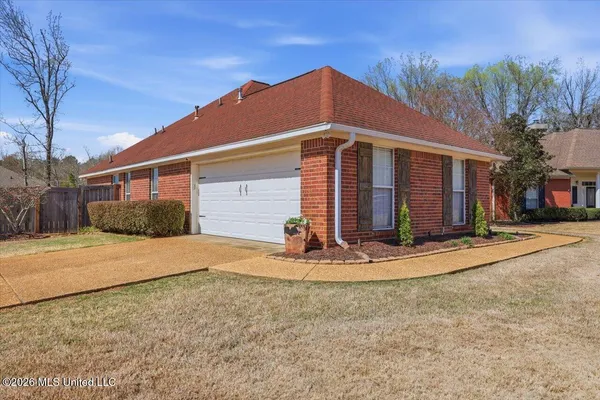 $299,900 | 522 Patrick Farms Drive, Pearl, MS 39208