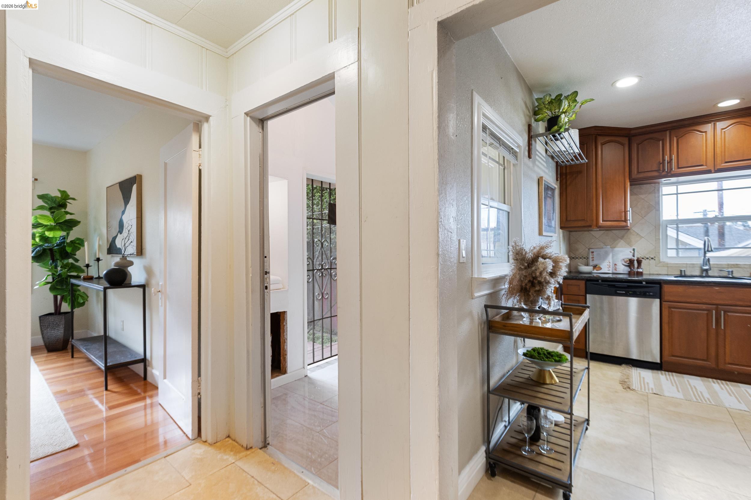2316 Ransom Avenue Oakland, CA 94601 - Photo 18 of 37 a view of a kitchen and dining room