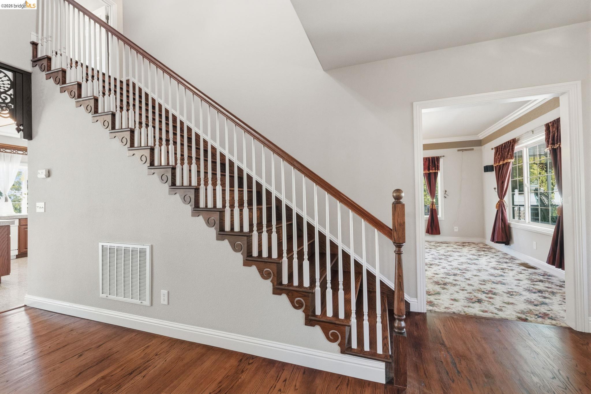 21472 Longeway Road Sonora, CA 95370 - Photo 8 of 52 a view of staircase with wooden floor and stairs