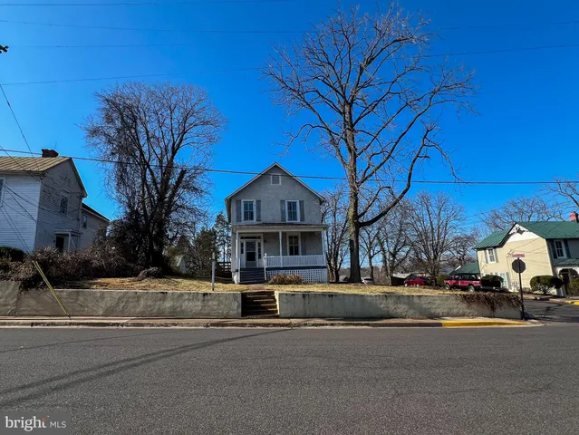 $1,700 | 314 North West Street, Culpeper, VA 22701