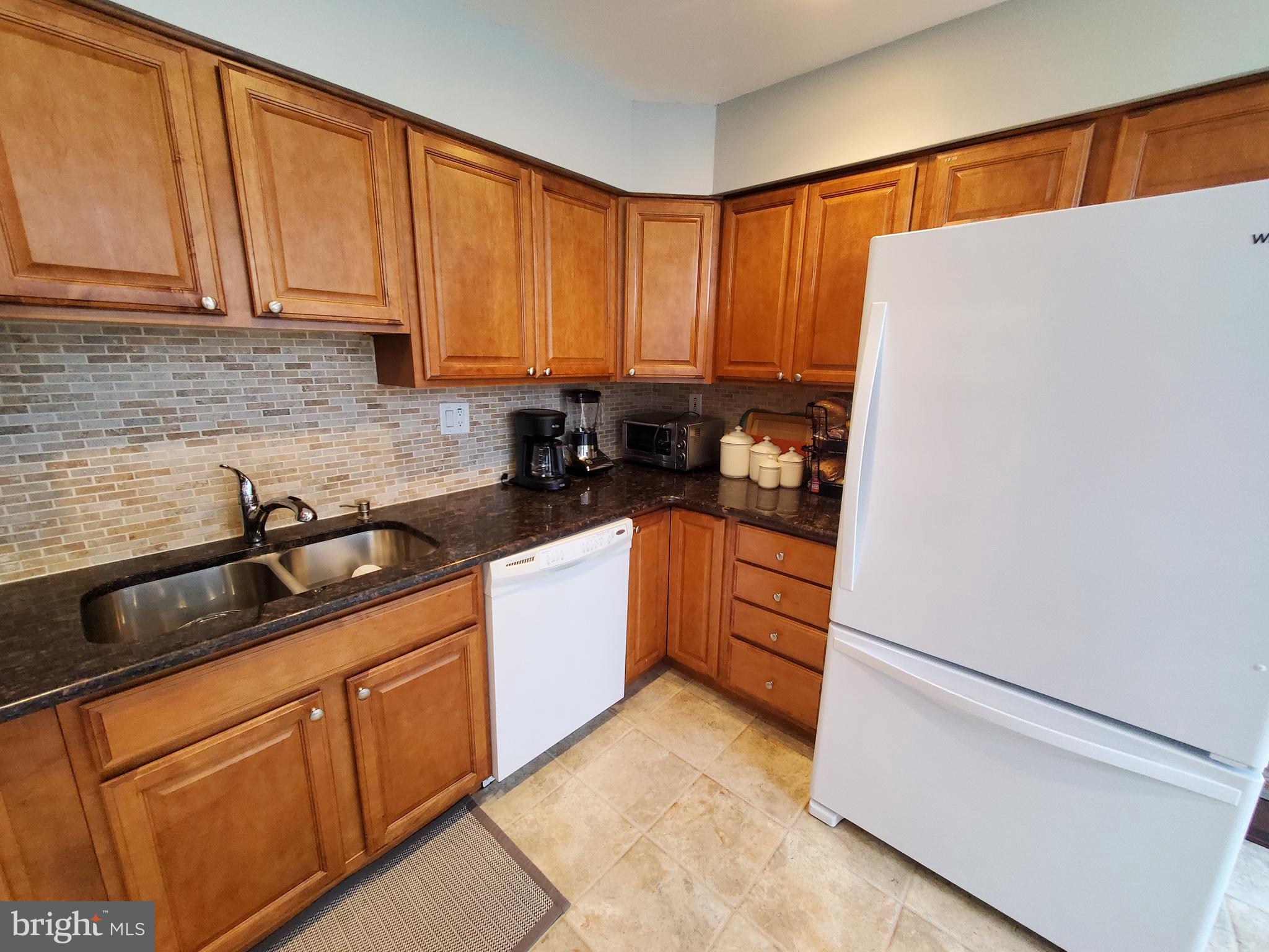 3160 Bogle Road Bensalem, PA 19020 - Photo 14 of 42 Gallery Image 14