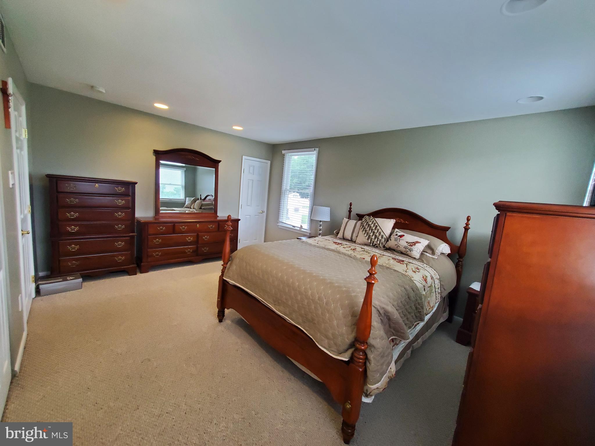 3160 Bogle Road Bensalem, PA 19020 - Photo 27 of 42 Gallery Image 27