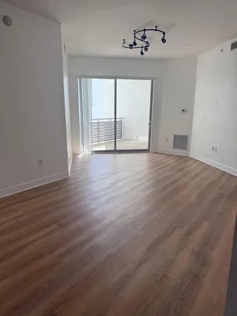 $2,700 | 1830 Radius Drive, Unit 1220, Hollywood, FL 33020