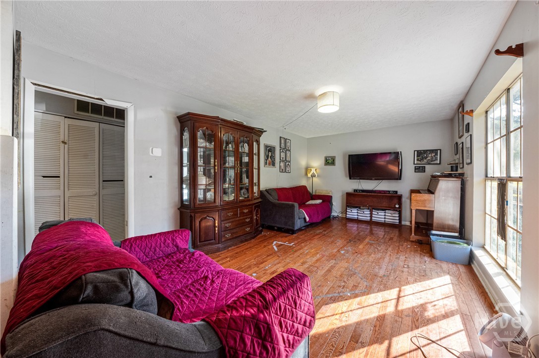 340 Roberts Road Athens, GA 30606 - Photo 2 of 16 Gallery Image 2