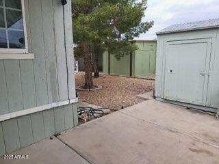 201 South Greenfield Road, Unit 331 Mesa, AZ 85206 - Photo 46 of 49 a view of backyard of the house
