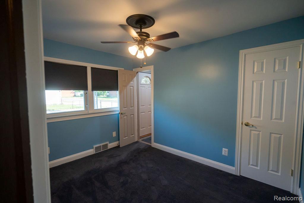 18064 Reed Street Melvindale, MI 48122 - Photo 21 of 41