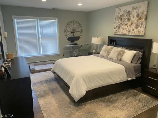 $879,000 | 9 Old Traveled Way, Landing, NJ 07850